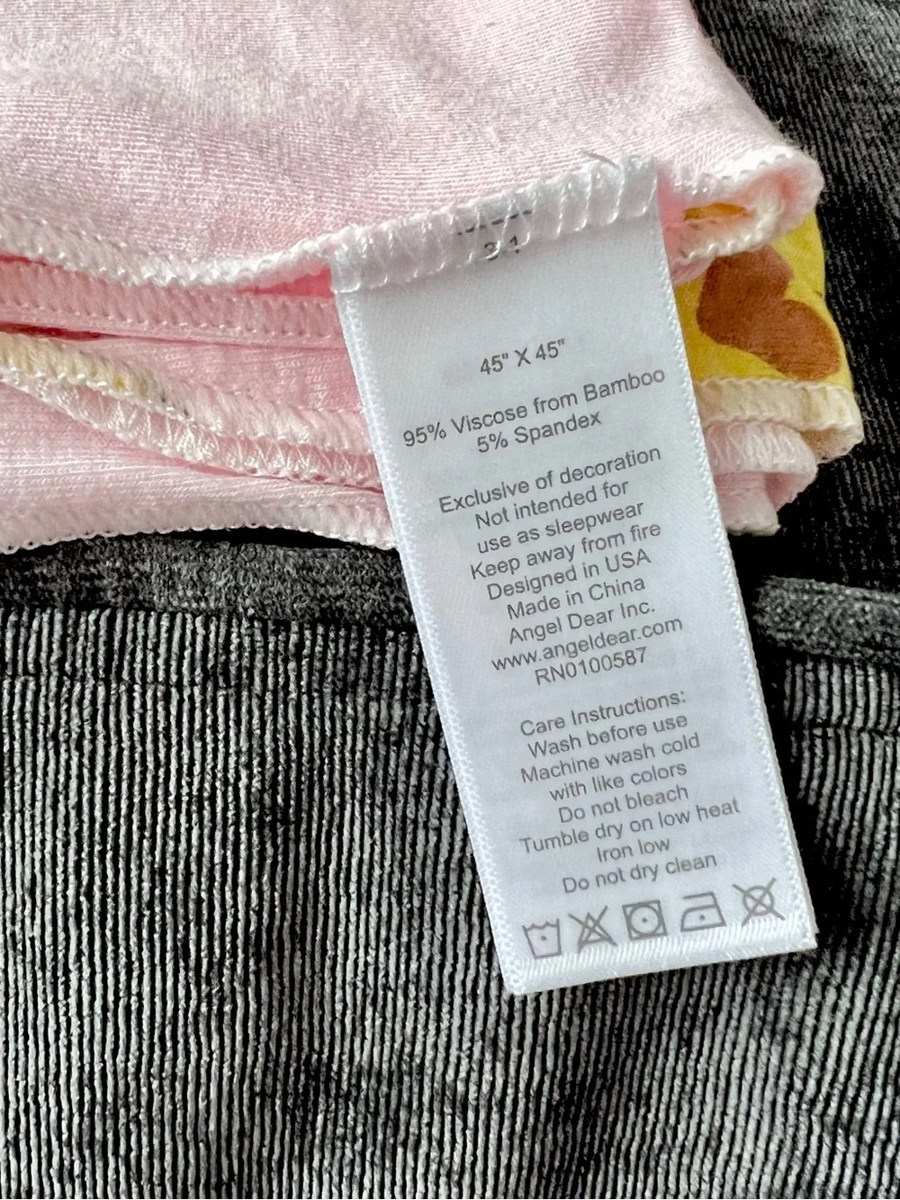 NWT Angel Dear Bamboo Avocado Toast Swaddle